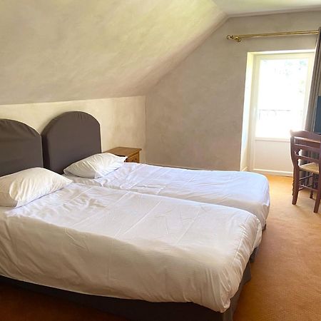 Hotel Beausejour Vic-sur-Cère Rum bild