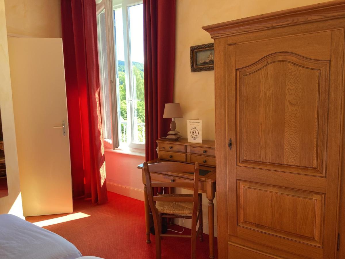 Hotel Beausejour Vic-sur-Cère Exteriör bild