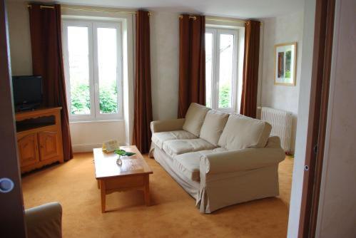 Hotel Beausejour Vic-sur-Cère Rum bild